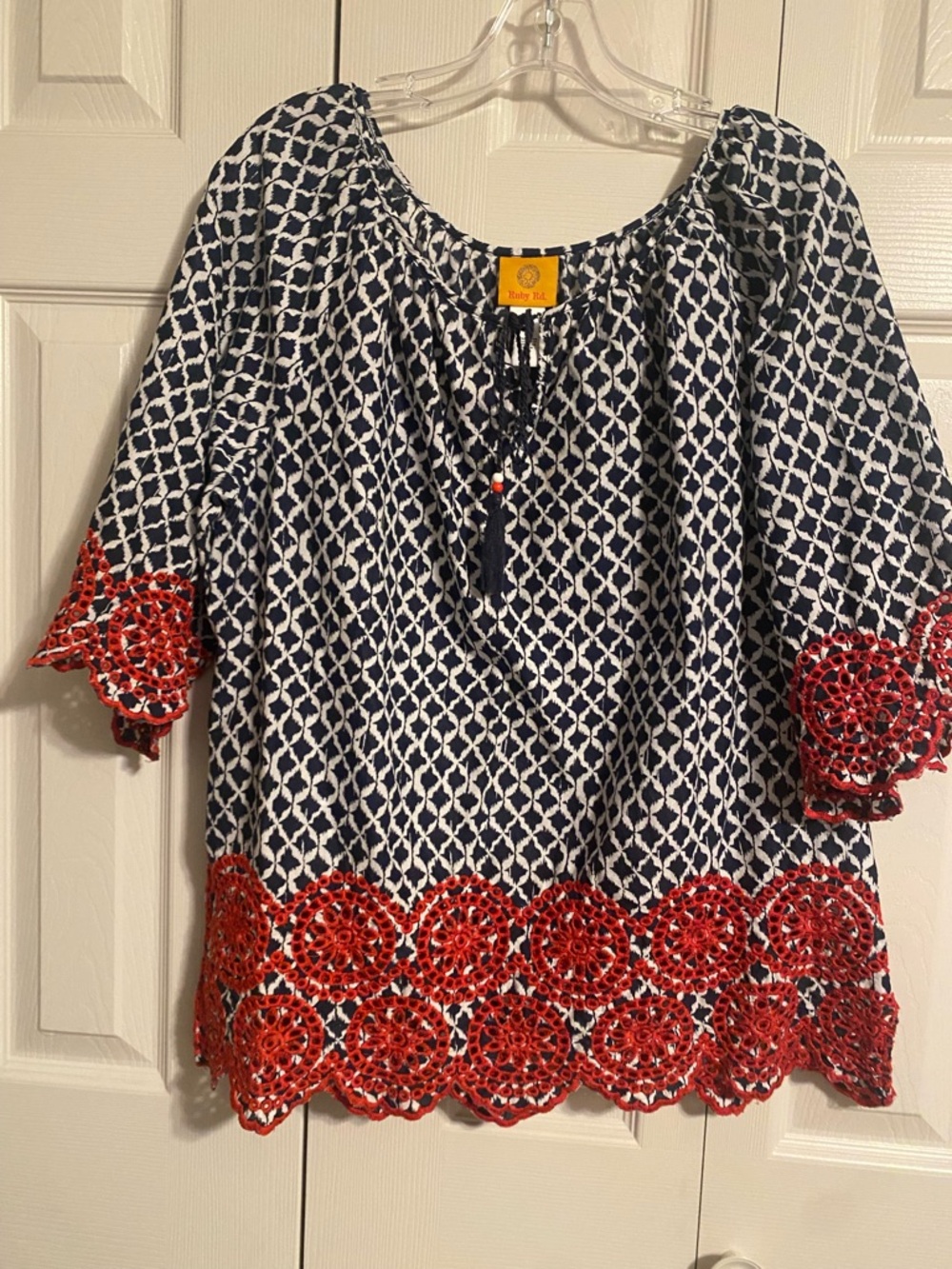 Ruby Rd. Navy Geometric Tunic with Red Crochet Hem size Large